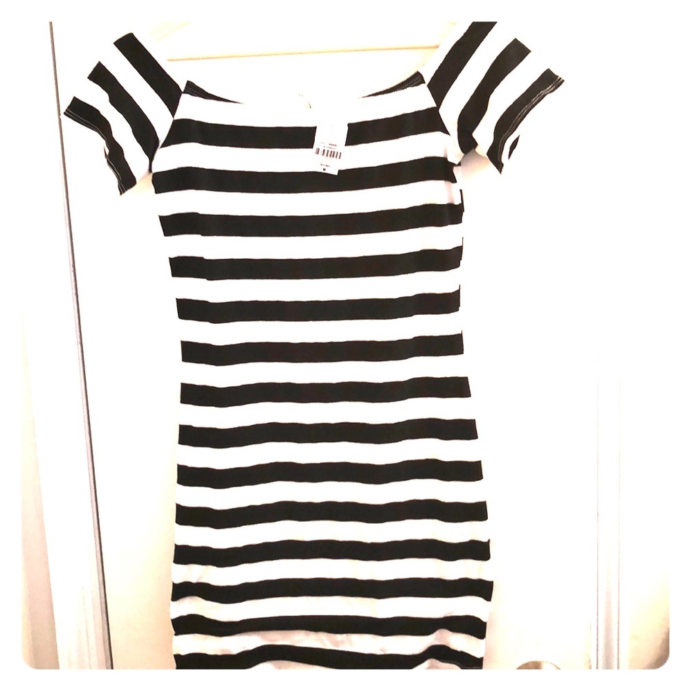 Striped off the shoulder body con dress